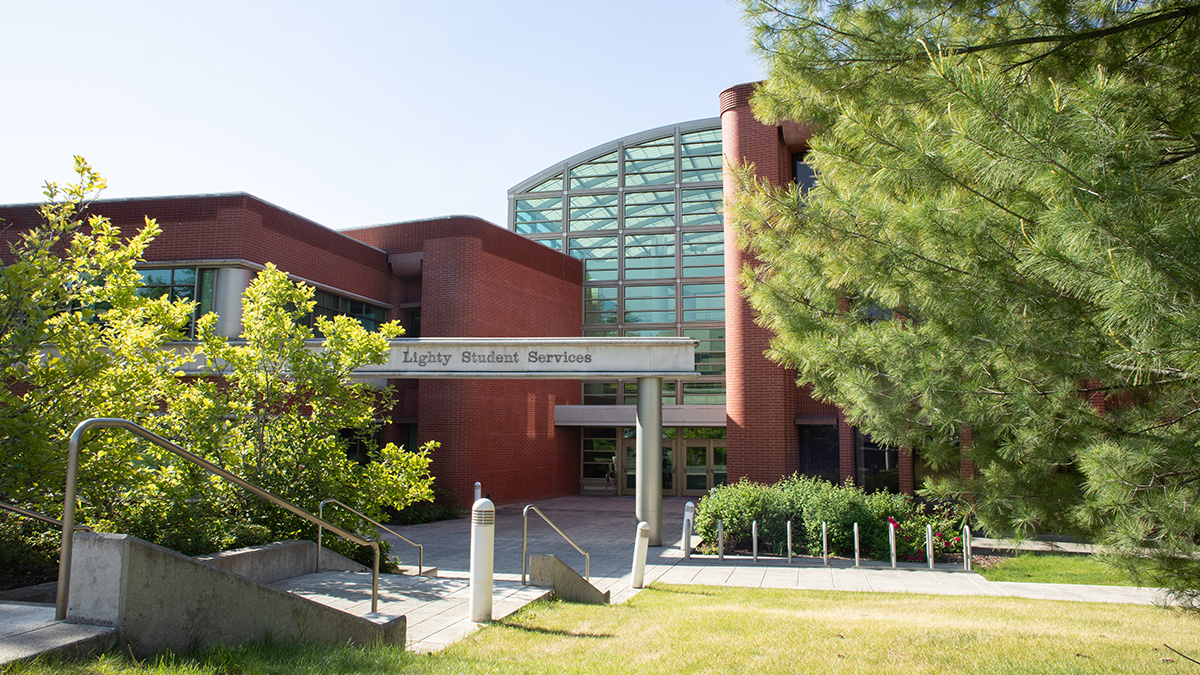 lighty student services building